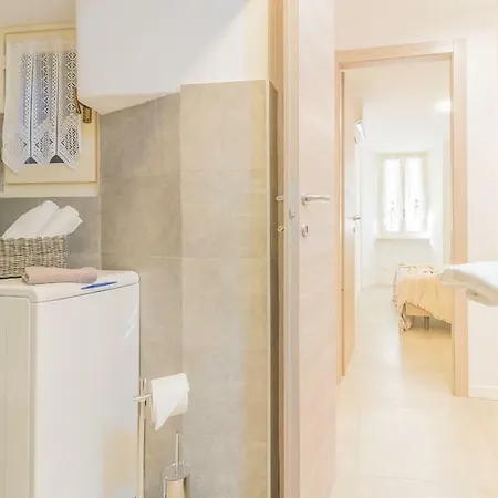 4 Pass Apartment