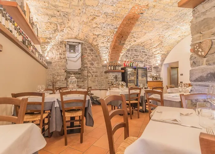 4 Pass Apartament Varenna